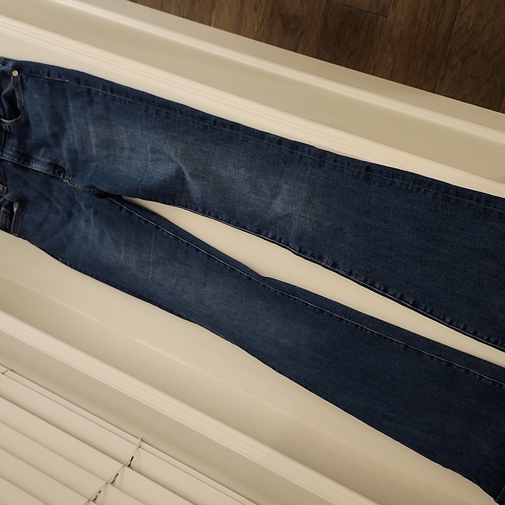 DL1961 Women's Blue Flare Jeans. High Rise